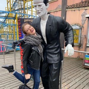 Meet your Posher, Kari